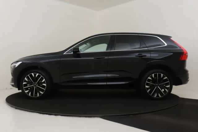 Volvo XC60 (2025) thumbnail 6