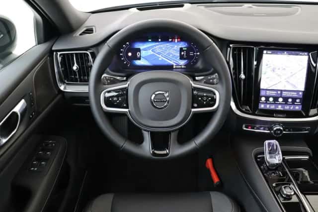 Volvo V60 (2026) thumbnail 1