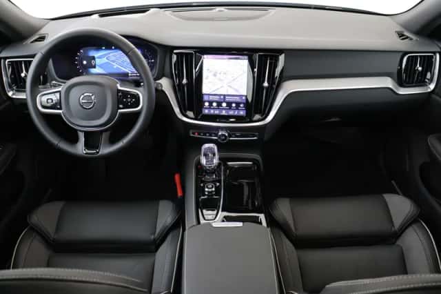 Volvo V60 (2026) thumbnail 3
