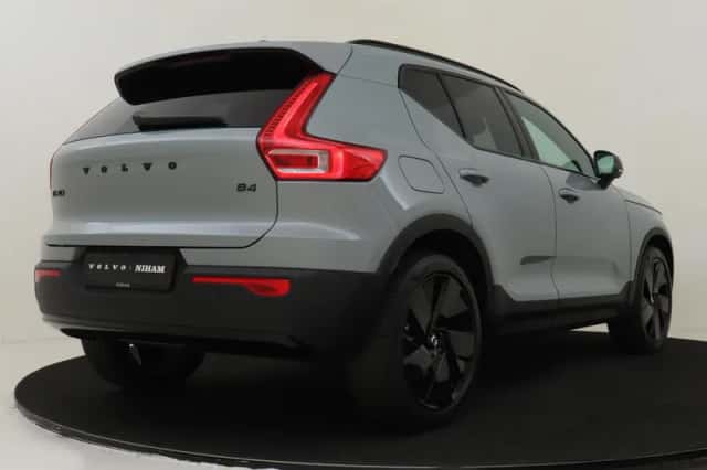 Volvo XC40 (2026) thumbnail 2