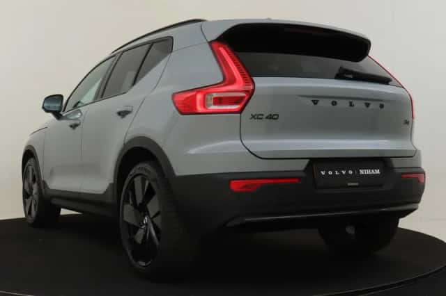 Volvo XC40 (2026) thumbnail 4