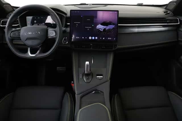 Lynk & Co 01 (2026) thumbnail 4