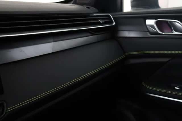 Lynk & Co 01 (2025) thumbnail 17
