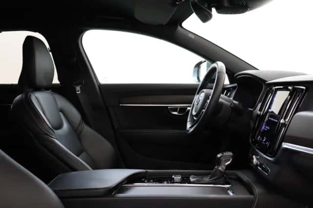 Volvo V90 (2020) thumbnail 9
