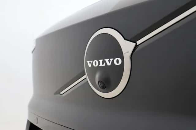 Volvo EX30 (2025) thumbnail 11