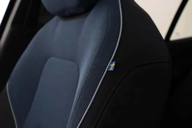 Volvo EX30 (2025) thumbnail 21