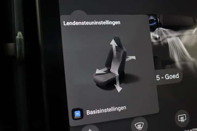 Volvo EX30 (2025) thumbnail 26