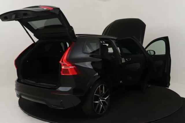 Volvo XC60 (2023) thumbnail 18