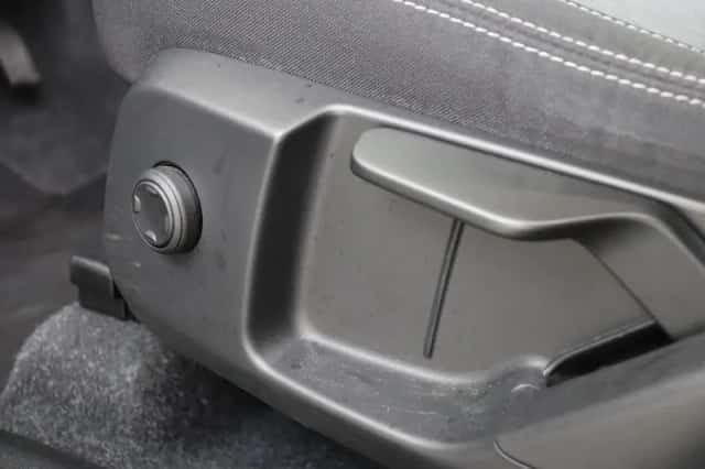 Volvo XC40 (2020) thumbnail 21