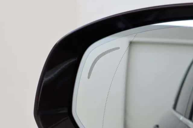Volvo XC90 (2025) thumbnail 35