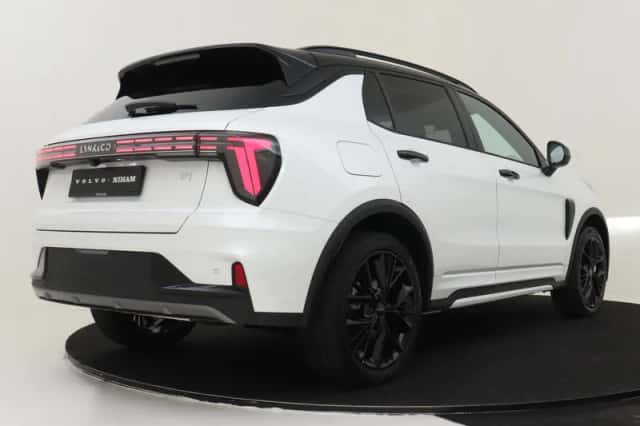 Lynk & Co 01 (2026) thumbnail 2