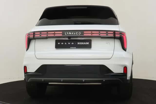 Lynk & Co 01 (2025) thumbnail 14