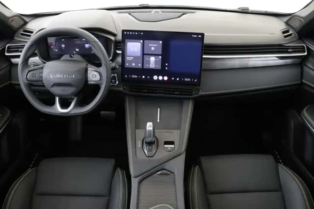 Lynk & Co 01 (2025) thumbnail 3