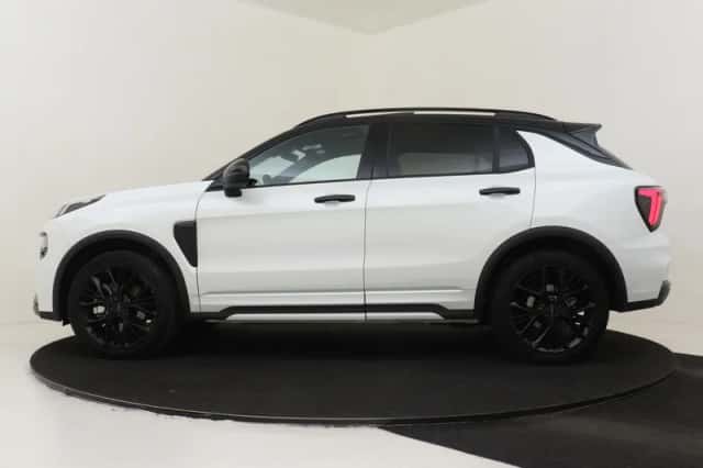 Lynk & Co 01 (2025) thumbnail 6