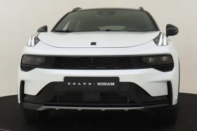 Lynk & Co 01 (2025) thumbnail 8