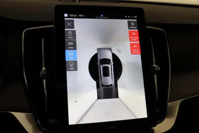Volvo XC90 (2025) thumbnail 24