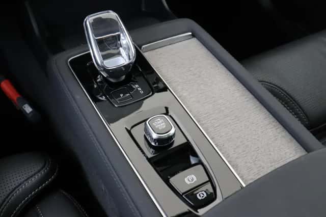 Volvo XC90 (2025) thumbnail 29