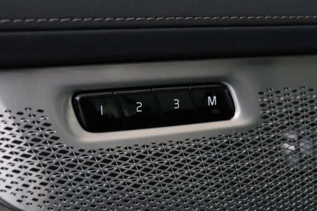 Volvo XC90 (2025) thumbnail 31