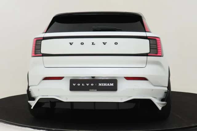 Volvo EX30 (2025) thumbnail 14