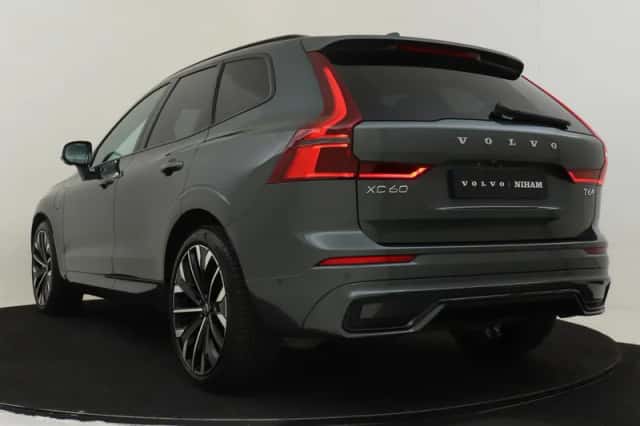 Volvo XC60 (2025) thumbnail 4