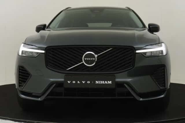 Volvo XC60 (2025) thumbnail 8