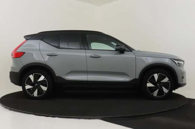 Volvo XC40 (2024) thumbnail 12