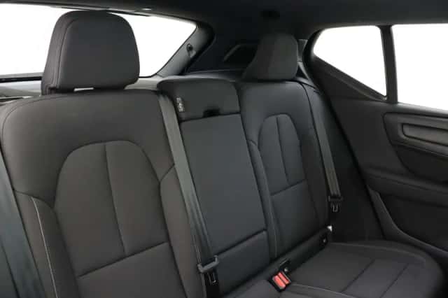 Volvo XC40 (2024) thumbnail 13