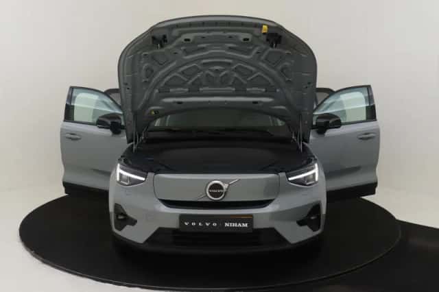 Volvo XC40 (2024) thumbnail 20