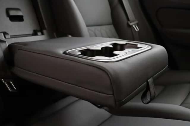 Volvo XC60 (2025) thumbnail 17