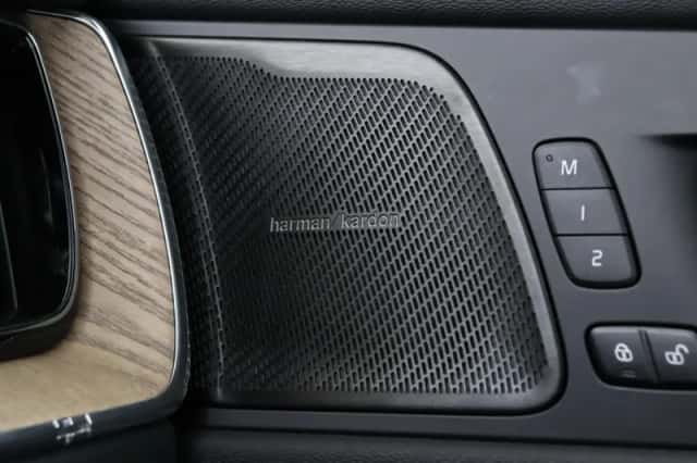 Volvo XC60 (2025) thumbnail 24