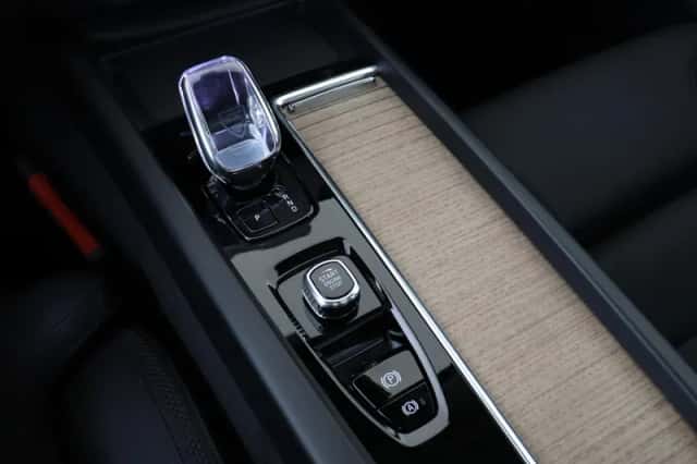 Volvo XC60 (2025) thumbnail 26