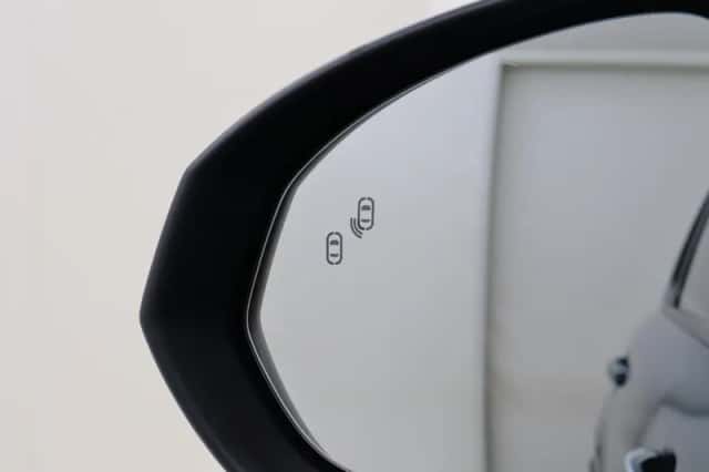 Lynk & Co 01 (2024) thumbnail 31