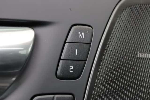 Volvo XC60 (2025) thumbnail 28