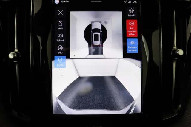 Volvo XC60 (2025) thumbnail 35