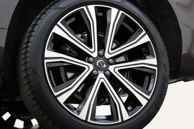 Volvo XC60 (2025) thumbnail 42