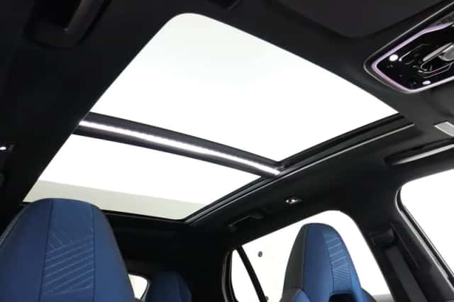 Lynk & Co 01 (2024) thumbnail 9