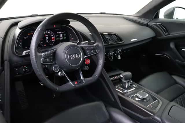 Audi R8 (2024) thumbnail 3