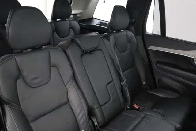 Volvo XC90 (2024) thumbnail 13