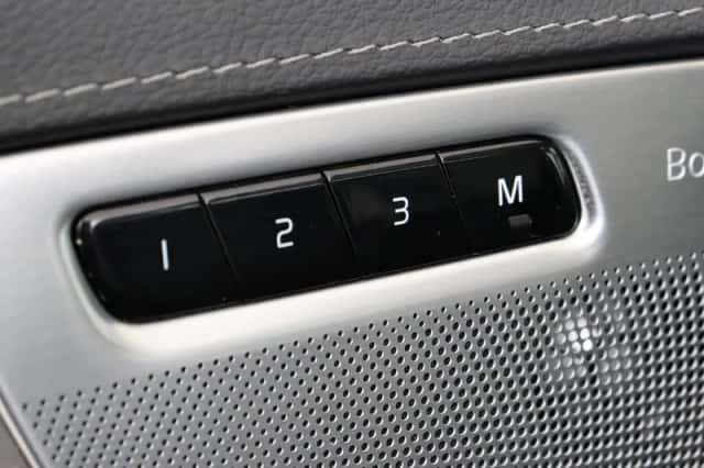 Volvo XC90 (2024) thumbnail 29
