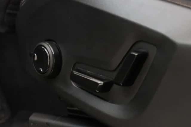 Volvo XC90 (2024) thumbnail 30