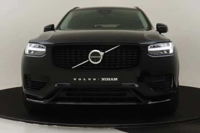 Volvo XC90 (2024) thumbnail 8