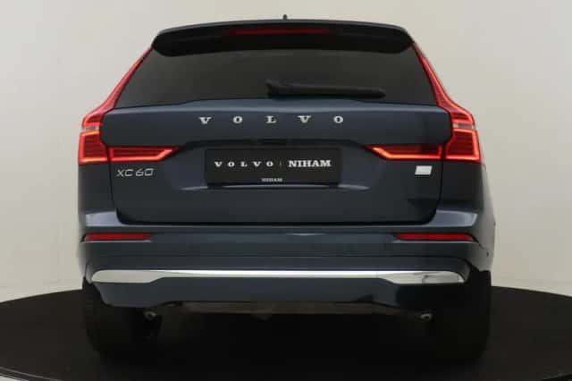 Volvo XC60 (2024) thumbnail 14