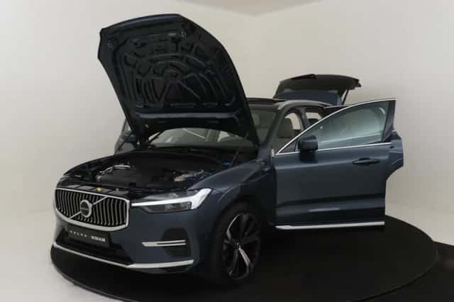 Volvo XC60 (2024) thumbnail 16