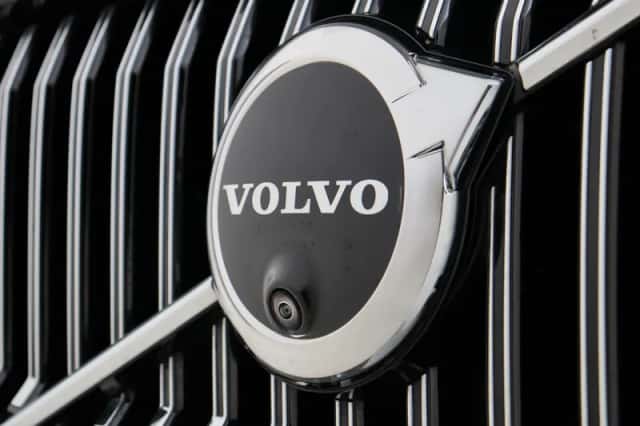 Volvo XC60 (2024) thumbnail 17