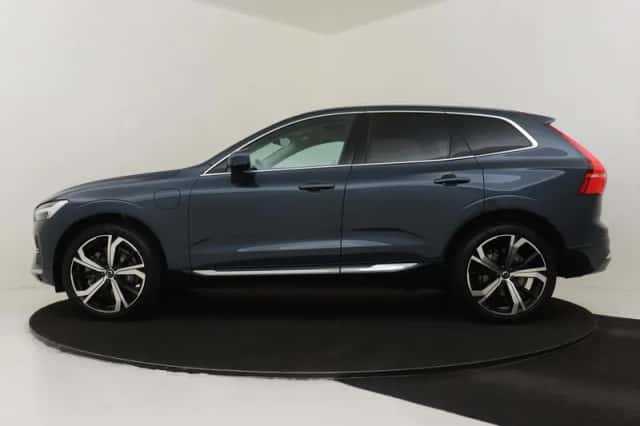 Volvo XC60 (2024) thumbnail 6