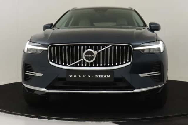 Volvo XC60 (2024) thumbnail 8