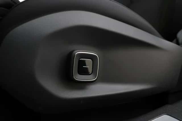 Volvo ES90 (2025) thumbnail 28