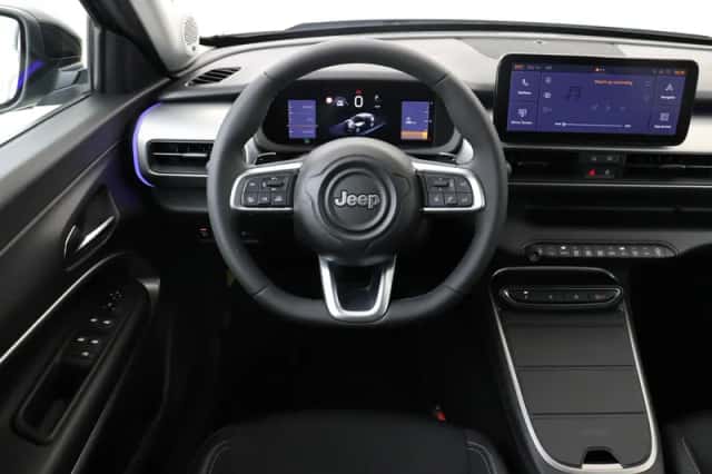 Jeep Avenger (2025) thumbnail 1
