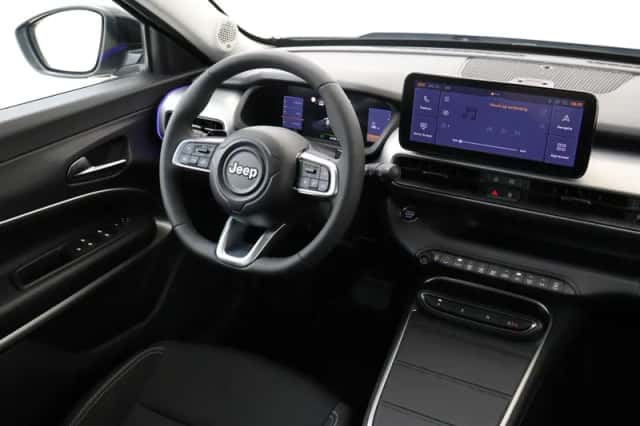 Jeep Avenger (2025) thumbnail 5