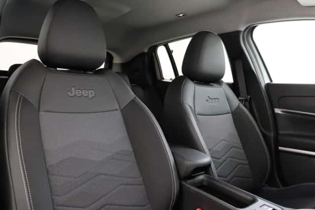 Jeep Avenger (2025) thumbnail 9